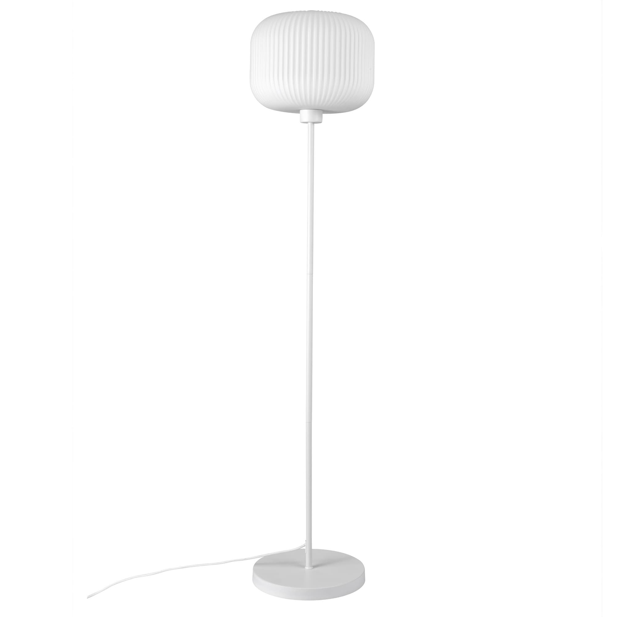 Milford | Floor lamp | White atmosphere 1